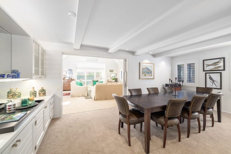 Photo of property in 24 Poynder Avenue, Merivale, Christchurch, 8014