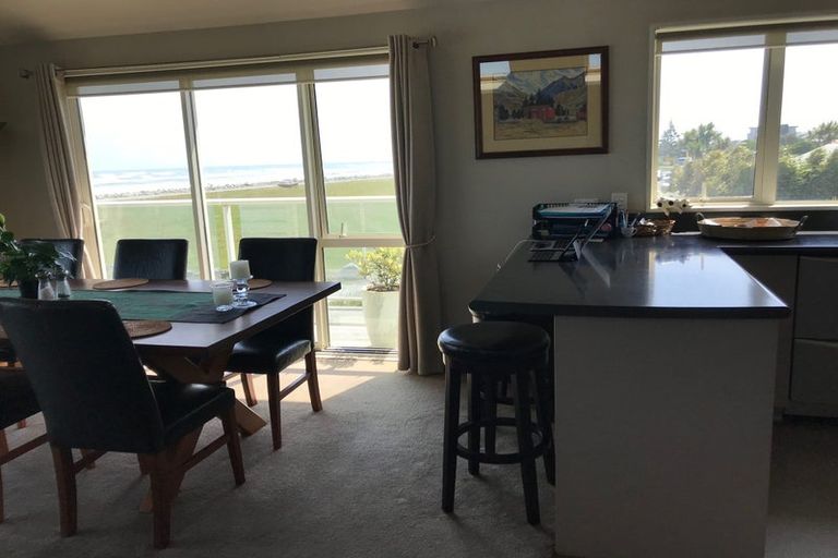 Photo of property in 33 Beach Street, Hokitika, 7810