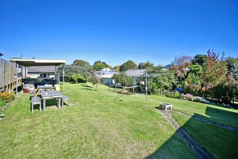 Photo of property in 24 Glen Terrace, Te Puke, 3119