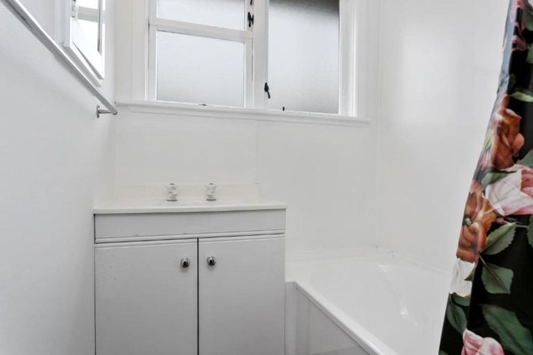 Photo of property in 53 Armstrong Avenue, Te Awamutu, 3800