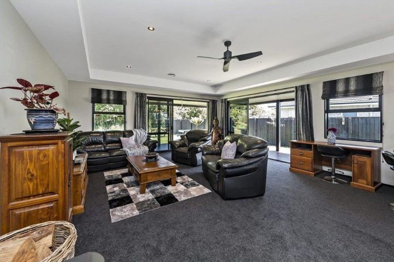 Photo of property in 5 Spring Lane, Rangiora, 7400