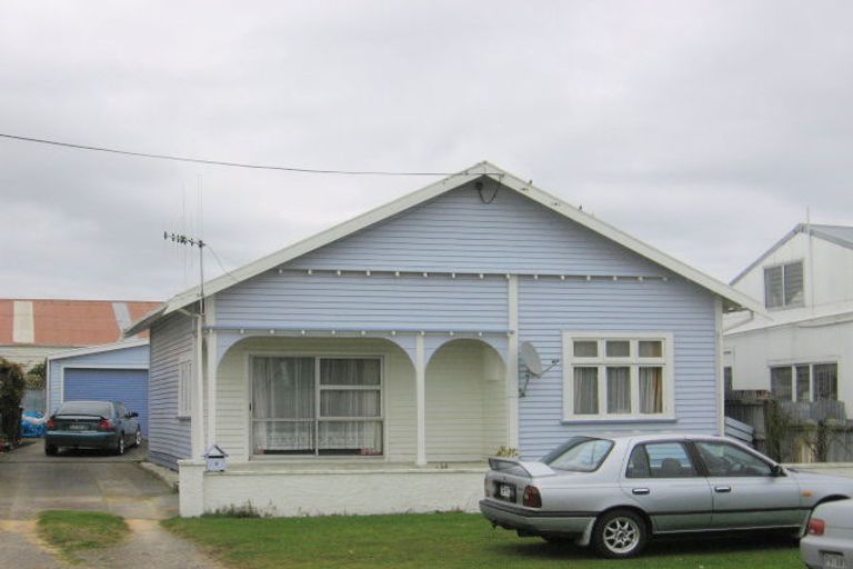 Photo of property in 4 Cook Street, Foxton, 4814