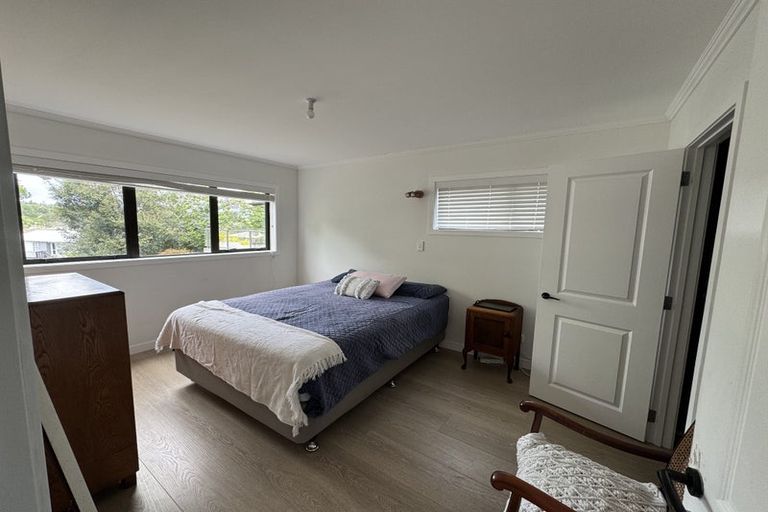 Photo of property in 35 Matua Road, Huapai, Kumeu, 0810