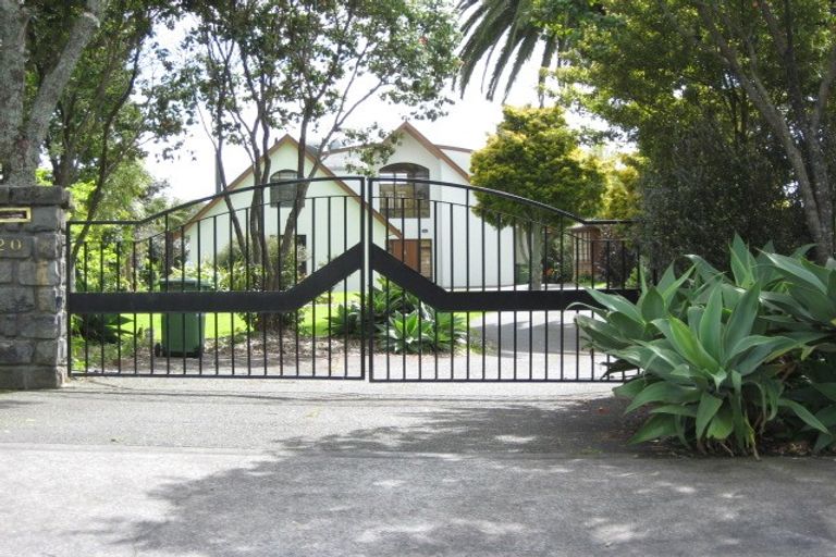 Photo of property in 20 Pohutukawa Road, Whenuapai, Auckland, 0618