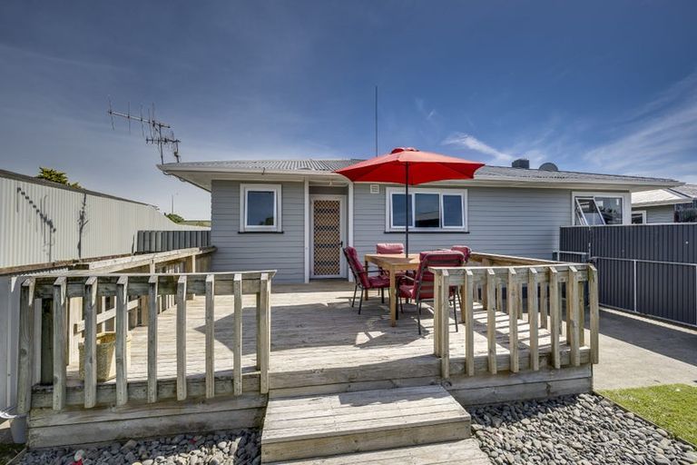 Photo of property in 69 Clarence Cox Crescent, Pirimai, Napier, 4112