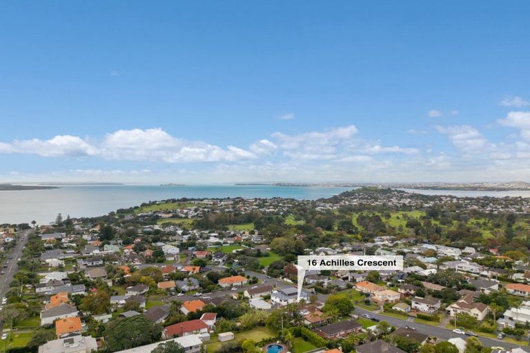 Photo of property in 16 Achilles Crescent, Narrow Neck, Auckland, 0624