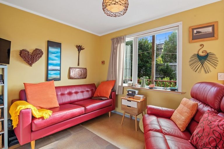 Photo of property in 8b Calamaras Street, Enner Glynn, Nelson, 7011