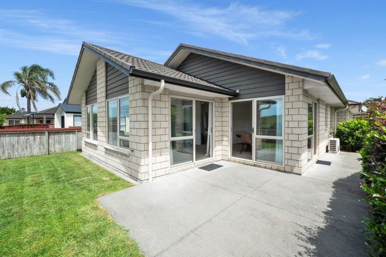 Photo of property in 8a Cannell Farm Drive, Te Puke, 3119