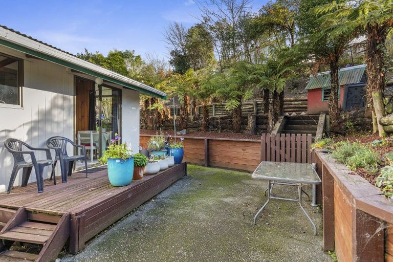 Photo of property in 57 Norana Road, Timberlea, Upper Hutt, 5018