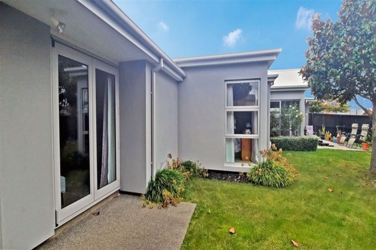 Photo of property in 2 Millpark Place, Northwood, Christchurch, 8051