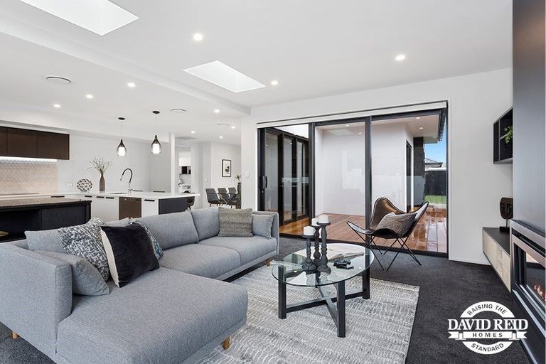 Photo of property in 2 Glenturret Drive, Casebrook, Christchurch, 8051