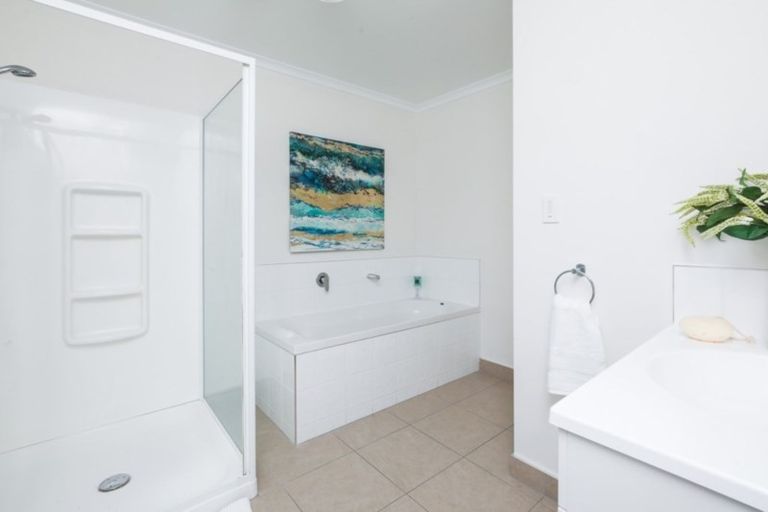 Photo of property in 8b Iris Place, Grandview Heights, Hamilton, 3200