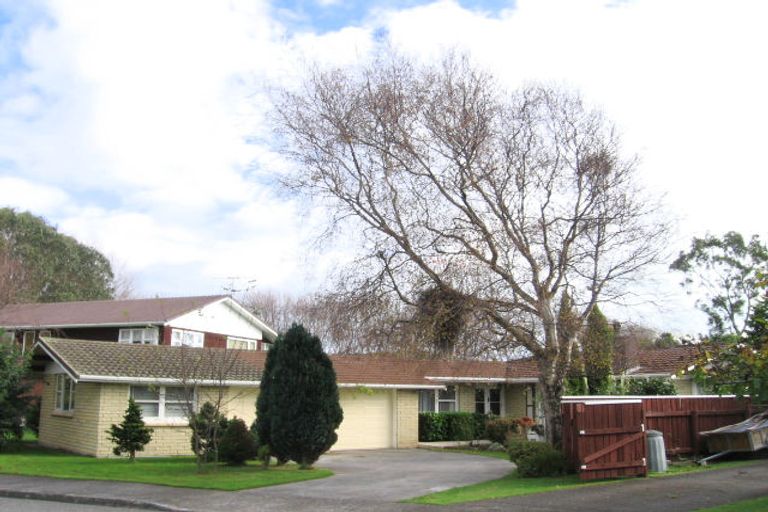 Photo of property in 3 Paretai Grove, Waikanae, 5036