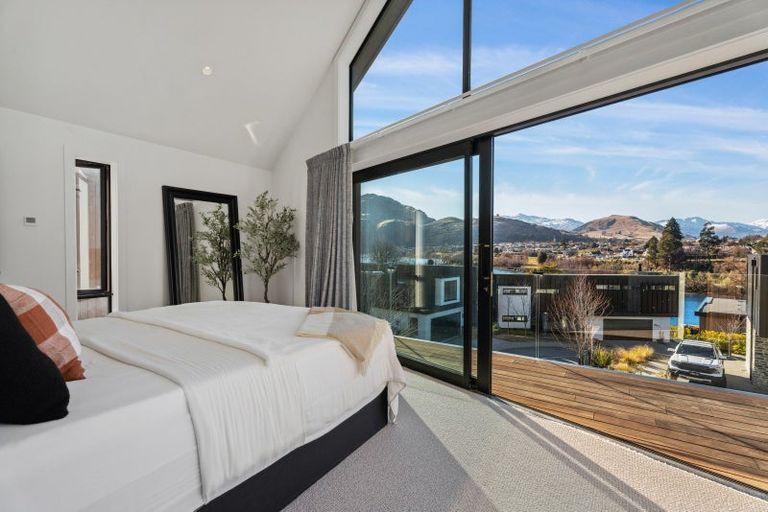 Photo of property in 4 Old Homestead Place, Kawarau Falls, Queenstown, 9300