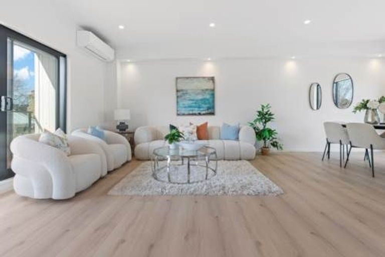 Photo of property in 12b Angelo Avenue, Howick, Auckland, 2014