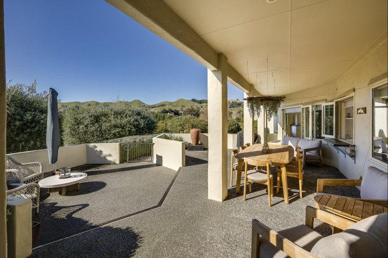 Photo of property in 3 Hikanui Place, Havelock North, 4130