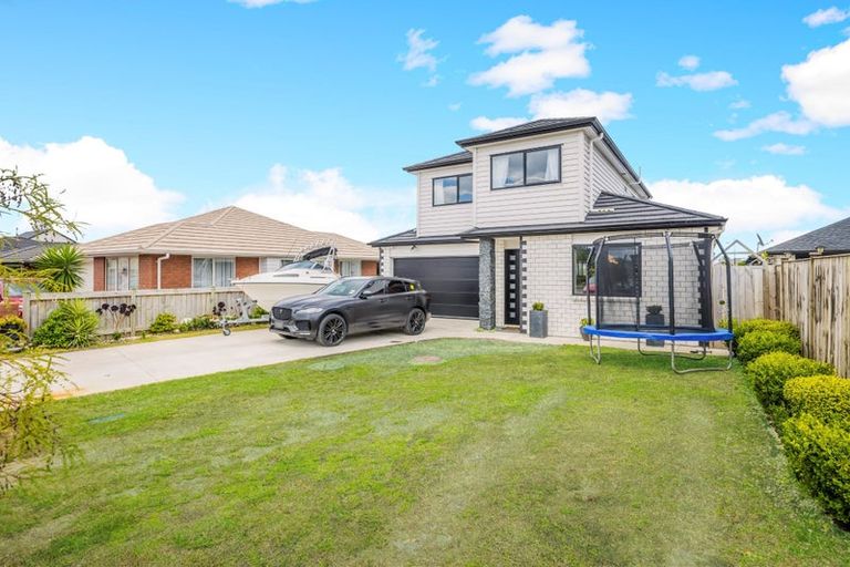 Photo of property in 29 Black Beech Crescent, Takanini, 2110