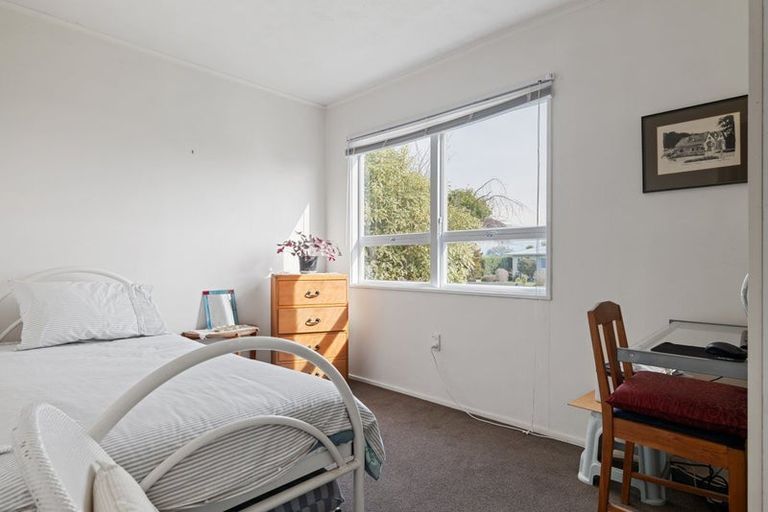 Photo of property in 2 Shelley Crescent, Stoke, Nelson, 7011