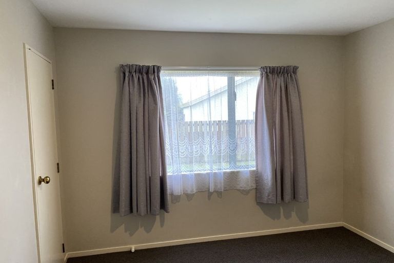 Photo of property in 15 Penney Green, Nawton, Hamilton, 3200