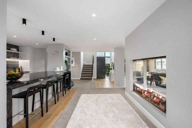 Photo of property in 9 Craig Road, Milford, Auckland, 0620