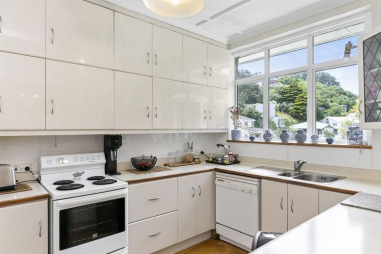 Photo of property in 105 Barnard Street, Wadestown, Wellington, 6012