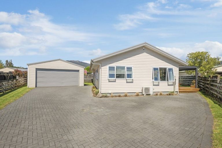 Photo of property in 16 Rima Place, Turangi, 3334