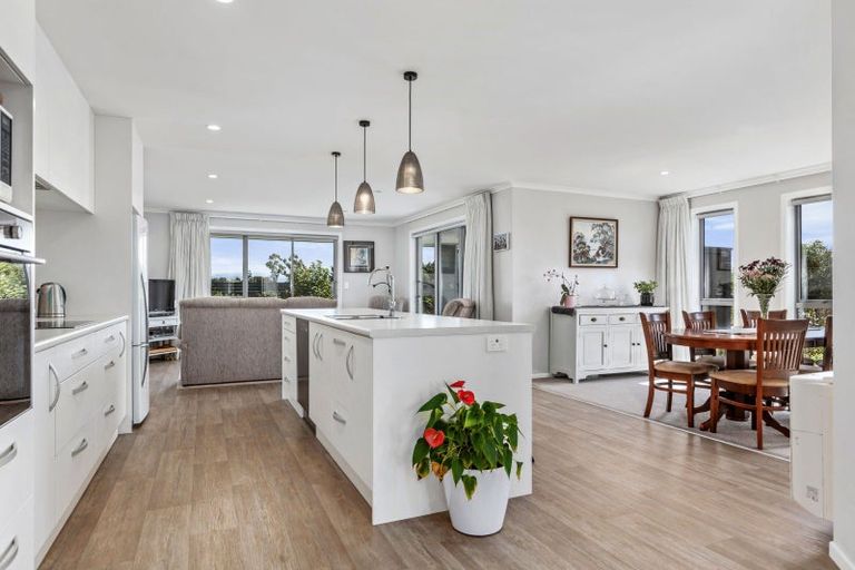 Photo of property in 8 Coralie Place, Lansdowne, Masterton, 5810