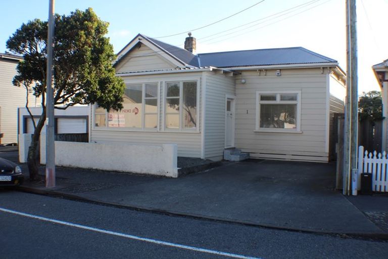 Photo of property in 1 Cuba Street, Petone, Lower Hutt, 5012