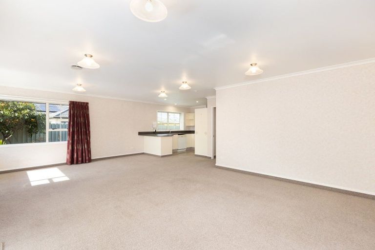 Photo of property in 16 Wharepapa Grove, Motueka, 7120