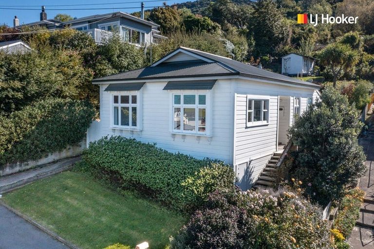 Photo of property in 51 Totara Street, Ravensbourne, Dunedin, 9022