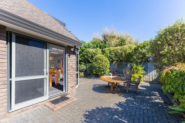 Photo of property in 2/268 Rosetta Road, Raumati Beach, Paraparaumu, 5032