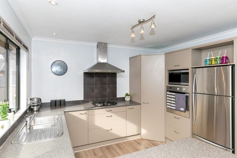 Photo of property in 15 Mickelson Avenue, Rototuna, Hamilton, 3210