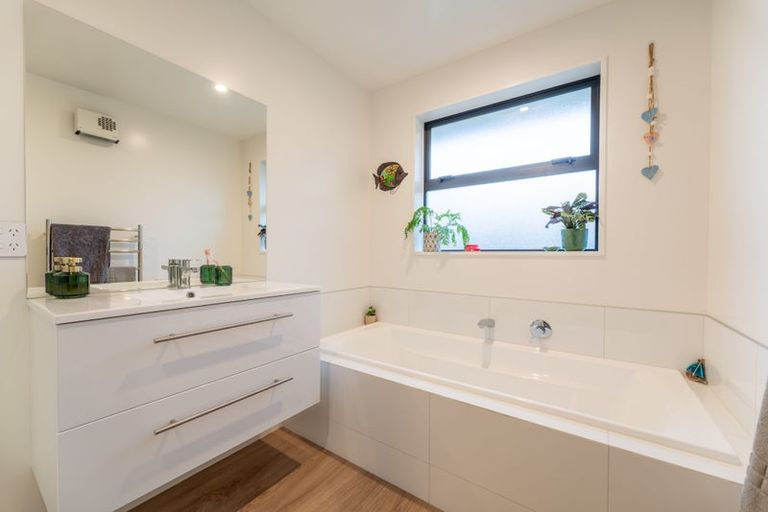 Photo of property in 79a Mckenzie Street, Geraldine, 7930