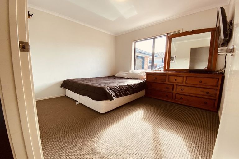 Photo of property in 69a Taradale Road, Onekawa, Napier, 4110