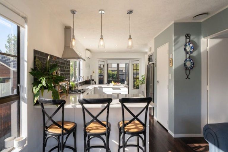 Photo of property in 9 Lakewood Avenue, Churton Park, Wellington, 6037