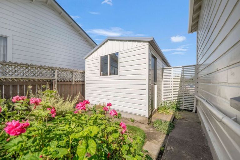 Photo of property in 60 Victoria Road, Saint Kilda, Dunedin, 9012