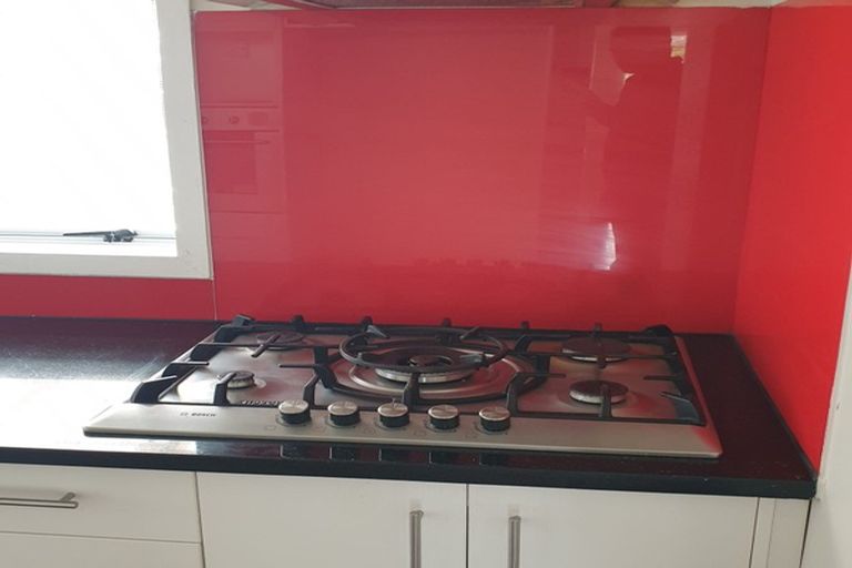 Photo of property in 43 Halver Road, Hillpark, Auckland, 2102