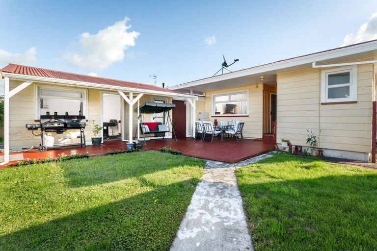 Photo of property in 16 Carisbrooke Street, Katikati, 3129