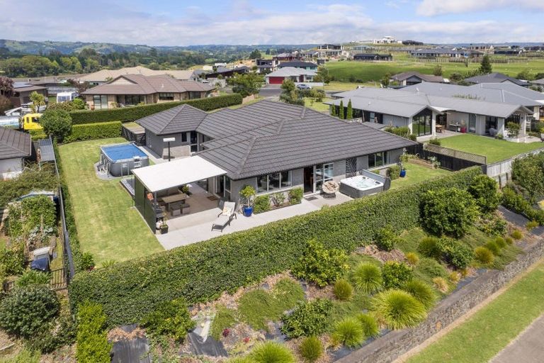 Photo of property in 5 Vantage Place, Omokoroa, 3114