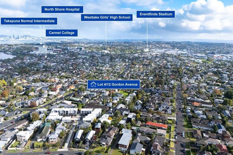 Photo of property in 12d Gordon Avenue, Milford, Auckland, 0620