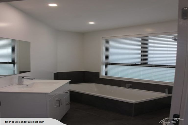 Photo of property in 3 Rowena Crescent, Motuoapa, 3382