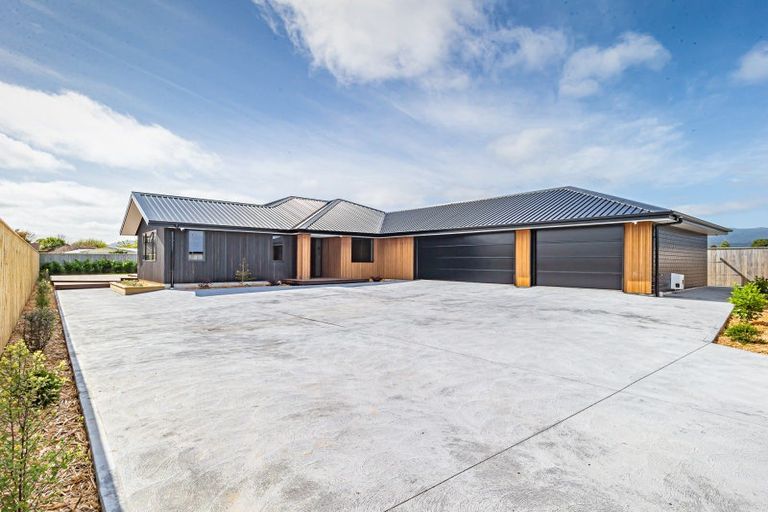 Photo of property in 44a Tainui Street, Levin, 5510