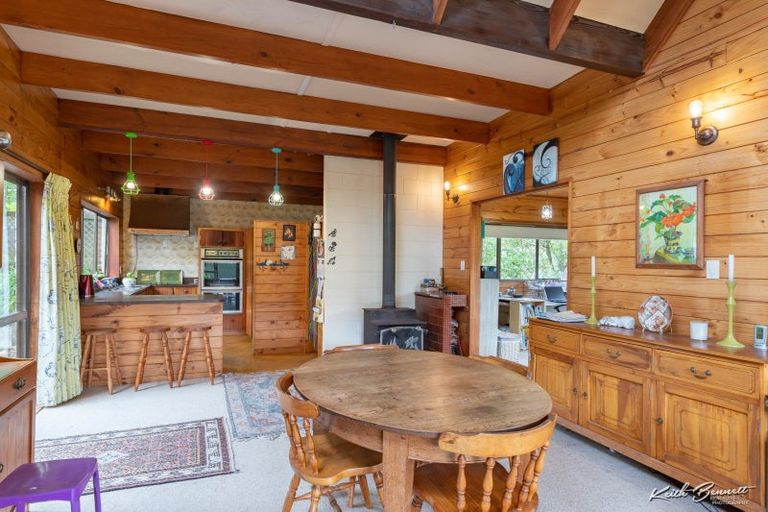 Photo of property in 695 Whitemans Valley Road, Whitemans Valley, Upper Hutt, 5371