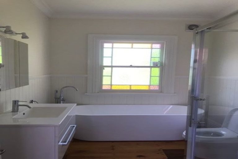 Photo of property in 37 Honiana Te Puni Street, Aro Valley, Wellington, 6021