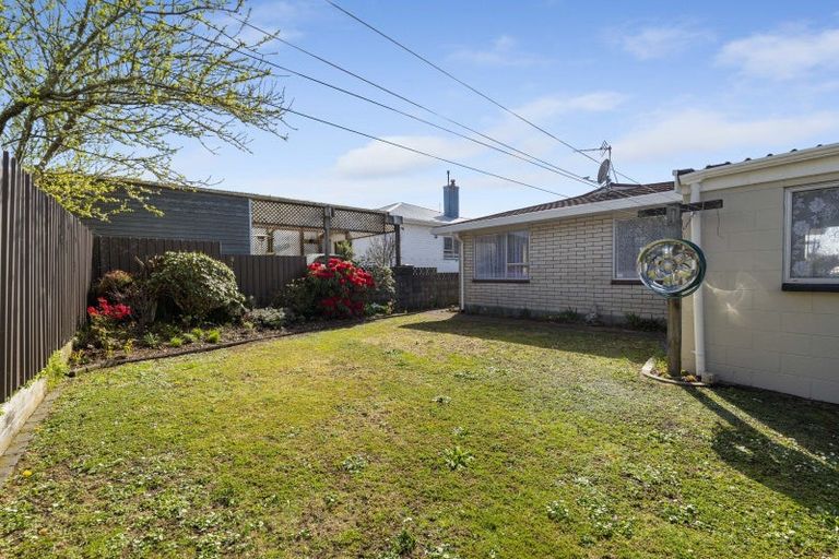 Photo of property in 17a Hamlet Street, Stratford, 4332