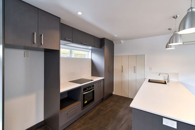 Photo of property in 4/288 Barbadoes Street, Christchurch Central, Christchurch, 8011