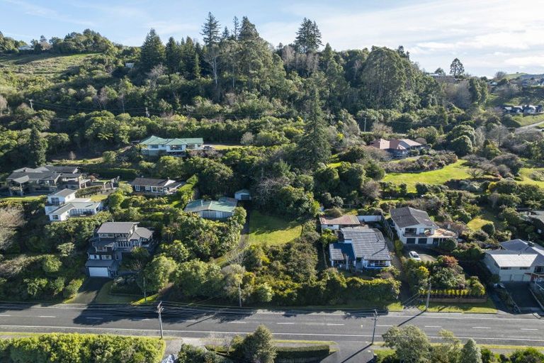 Photo of property in 64 Wakeman Road, Acacia Bay, Taupo, 3330