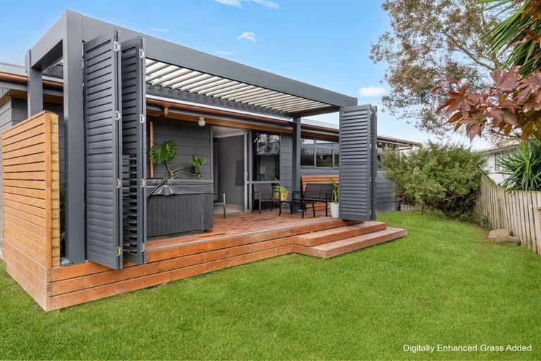 Photo of property in 53 Puriri Crescent, Edgecumbe, 3120