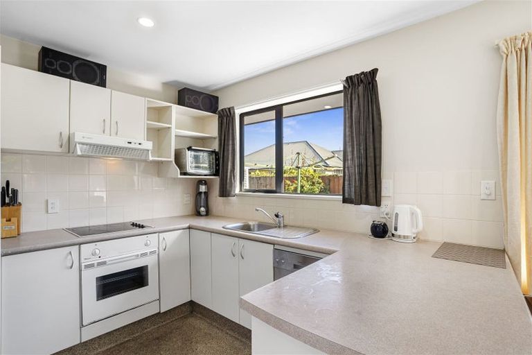 Photo of property in 48 Marriotts Road, North New Brighton, Christchurch, 8083