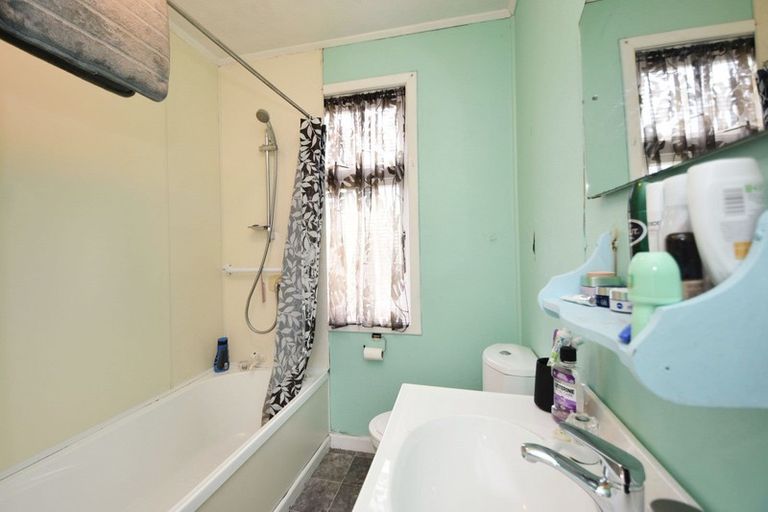 Photo of property in 83 Selwyn Street, Appleby, Invercargill, 9812